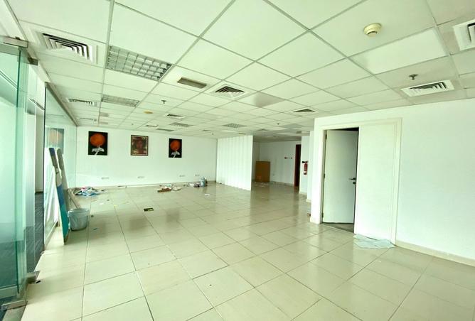 127028414 - Property Image 3