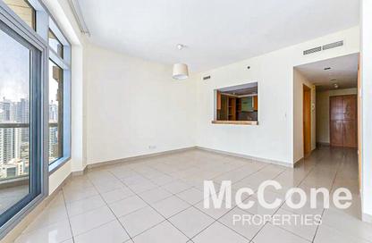 Apartment - 1 - 2 for rent in Blakely Tower - Park Island - Dubai Marina - Dubai