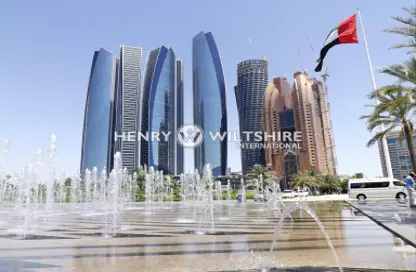 Apartment - 2 Bedrooms - 3 Bathrooms for rent in Etihad Tower 5 - Etihad Towers - Corniche Road - Abu Dhabi