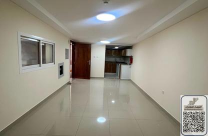 Apartment - Studio - 1 Bathroom for rent in Al Jurf 3 - Al Jurf - Ajman Downtown - Ajman