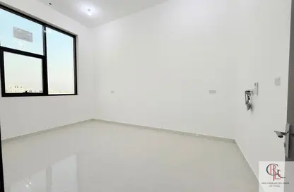 Apartment - 1 Bedroom - 1 Bathroom for rent in Bloom Living - Zayed City (Khalifa City C) - Khalifa City - Abu Dhabi
