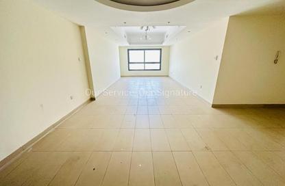 Apartment - 2 Bedrooms - 3 Bathrooms for rent in Al Waleed Tower - Al Qasba - Sharjah