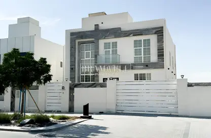 فيلا - 4 غرف نوم - 5 حمامات للبيع في الريمان - الشامخة - أبوظبي