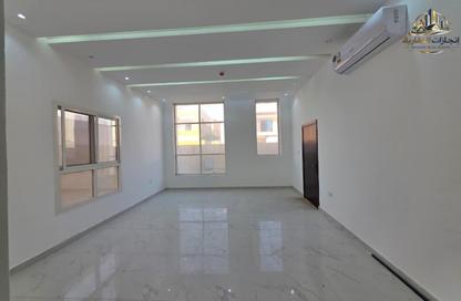 Villa - 5 Bedrooms - 7 Bathrooms for rent in Al Yasmeen 1 - Al Yasmeen - Ajman