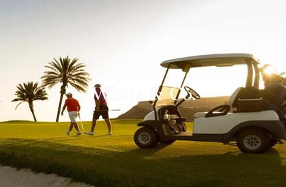 Apartment - 1 Bedroom - 1 Bathroom for sale in Golf Edge - EMAAR South - Dubai South (Dubai World Central) - Dubai