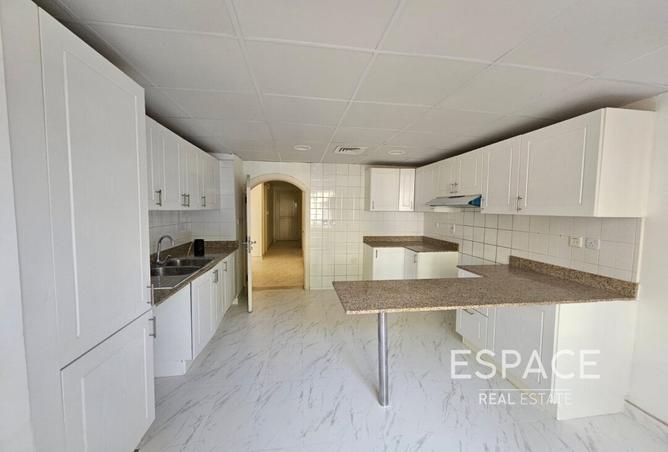 15667247 - صورة العقار 3