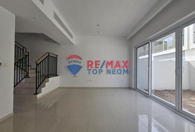 2PDxv8I12jw - صورة العقار 2