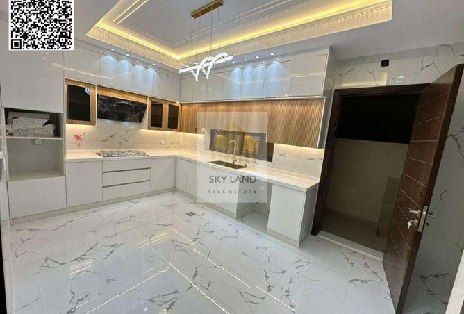 56161540 - Property Image 2