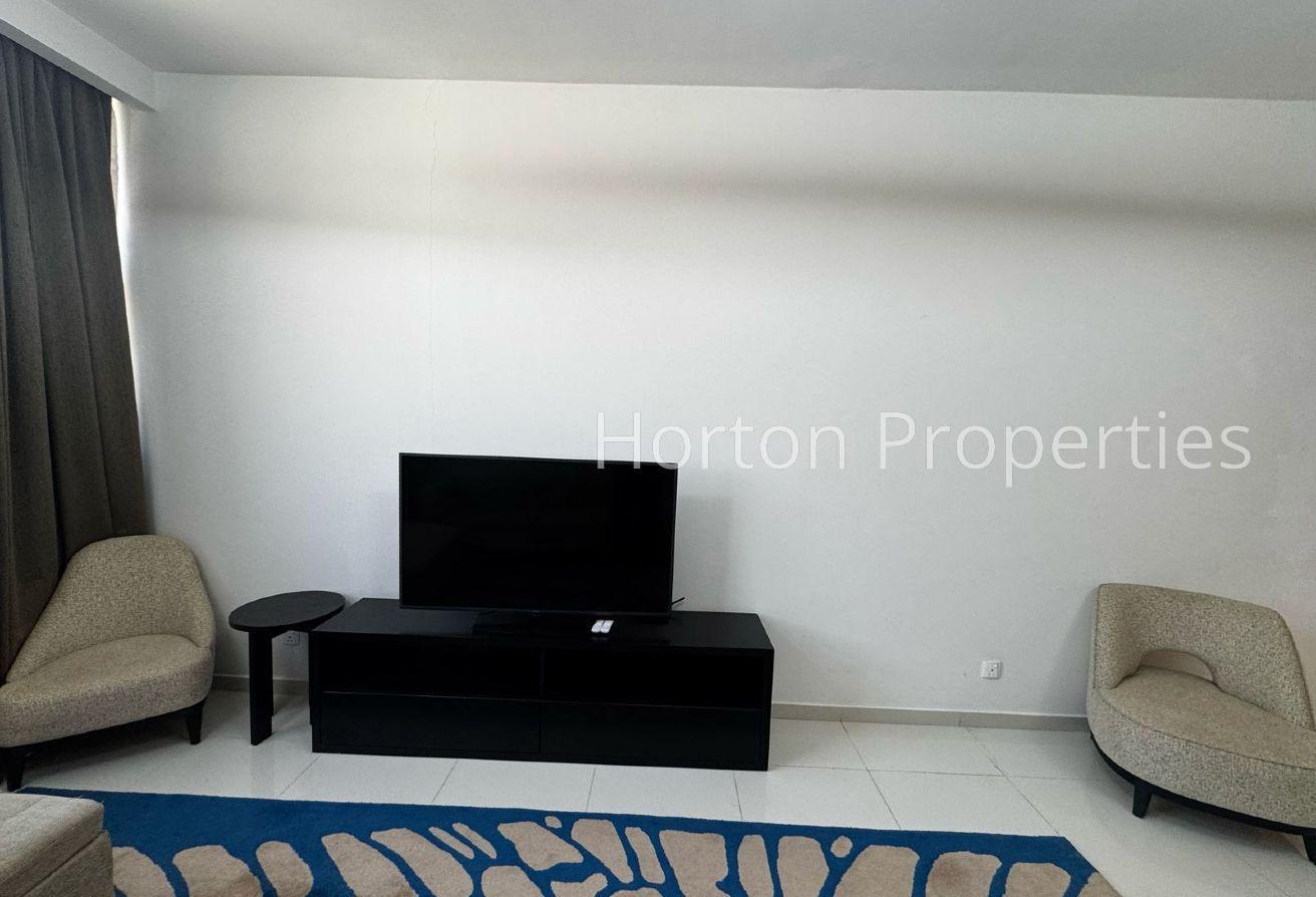 FULLY FURNISHED I 10% DEPOSIT I 12 CHEQUES photo 9