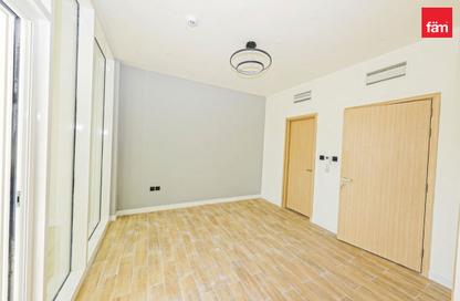 Townhouse - 2 - 3 for rent in Rukan 3 - Rukan - Dubai