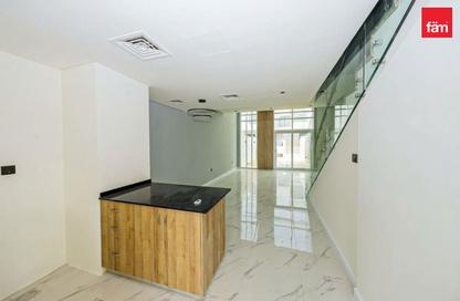 Townhouse - 2 - 3 for rent in Rukan 3 - Rukan - Dubai