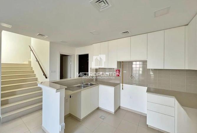 82367789 - Property Image 3