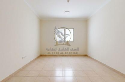 Apartment - 1 - 2 for rent in Al Qulaya'ah - Al Sharq - Sharjah