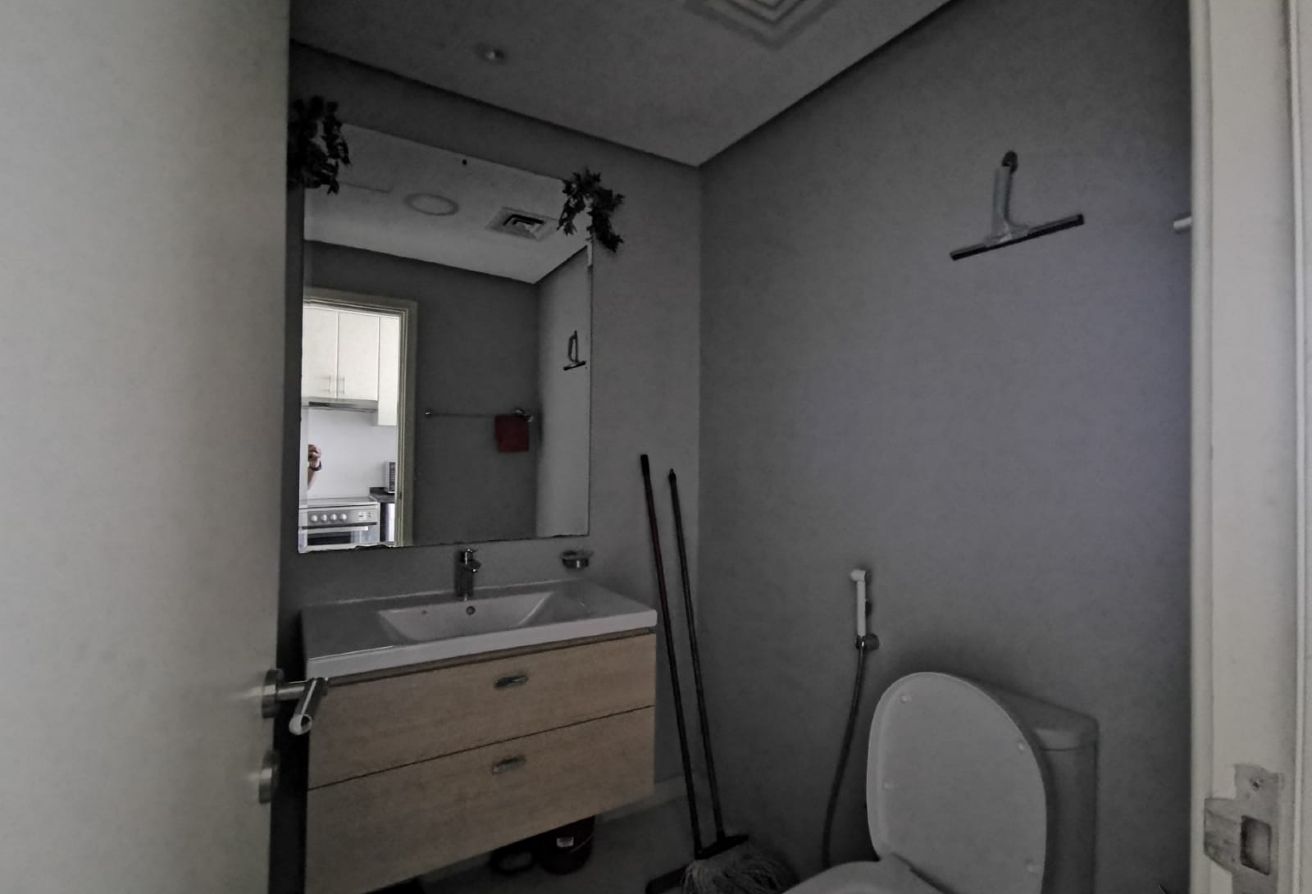 Studio apartment in Golf Panorama A, Damac Hills: 8