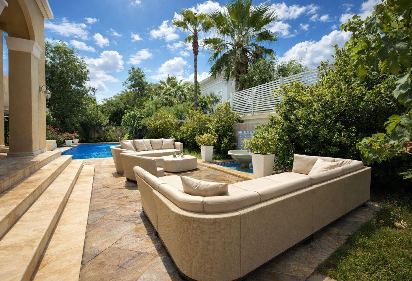 Lake View | Bright Villa | Private Pool & Garden photo 3