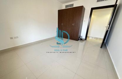 Apartment - 1 Bedroom - 1 Bathroom for rent in Hamdan Street - Abu Dhabi