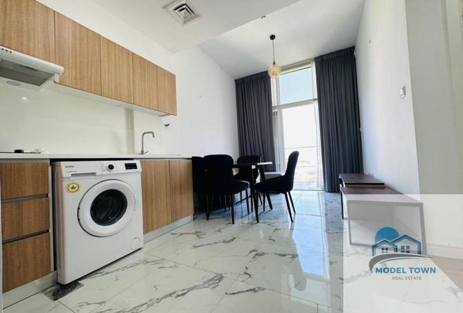 Fully Furnished 1BHK|Pvt Balcony|Share Pool+|Y-65k