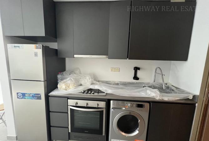98276669 - Property Image 3