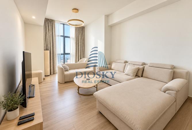 Fully Furnished | Closed Kitchen | Available Now photo 2