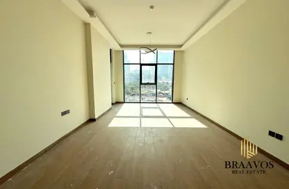 شقة - 3 غرف نوم - 4 حمامات للايجار في ويست فيو جاردن - قرية جميرا الدائرية - دبي