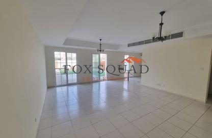 Villa - 3 Bedrooms - 3 Bathrooms for rent in Springs 9 - The Springs - Dubai