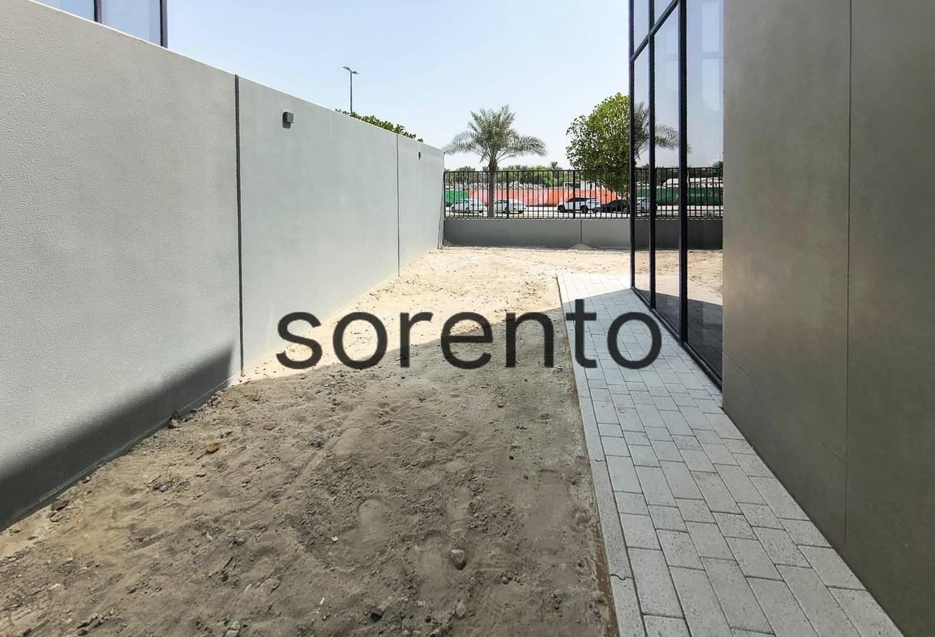 4 bed G+2 | Directly On Park & Pool Area photo 4