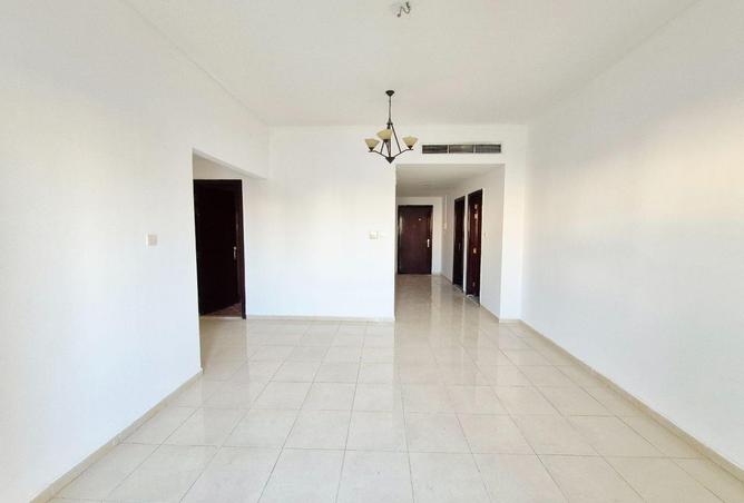 102418706 - Property Image 2