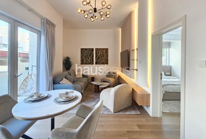 Private Garden | Furnished | Upgraded | Vacant