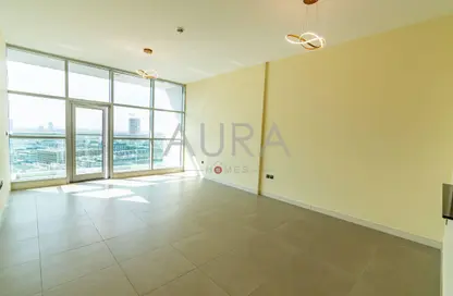 شقة - 2 غرف نوم - 3 حمامات للايجار في شقق لا ريفييرا - منطقة 15 - قرية جميرا الدائرية - دبي