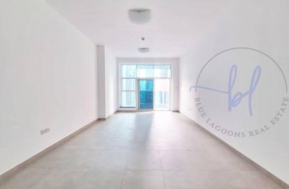 Apartment - 2 Bedrooms - 3 Bathrooms for rent in Marina Arcade Tower - Dubai Marina - Dubai