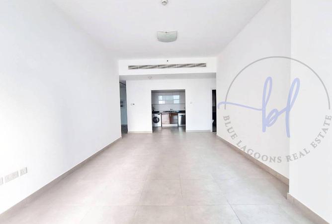 72304987 - Property Image 2