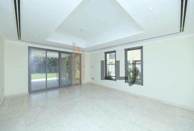 80690941 - Property Image 2