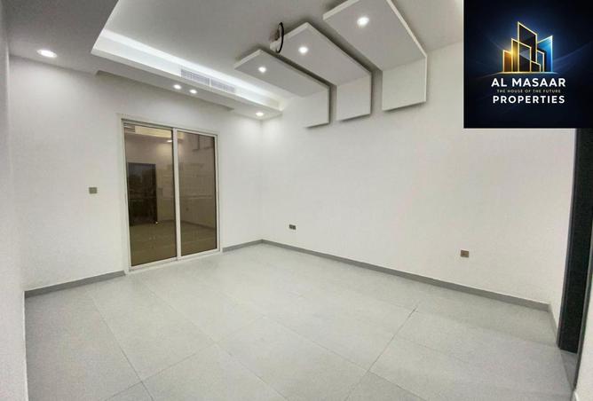 54390895 - Property Image 3