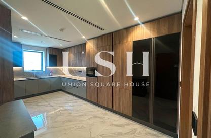 Apartment - 3 - 4 for sale in Royal Regency - Business Bay - Dubai Apartment - 3 - 4 for sale in Royal Regency - Business Bay - Dubai