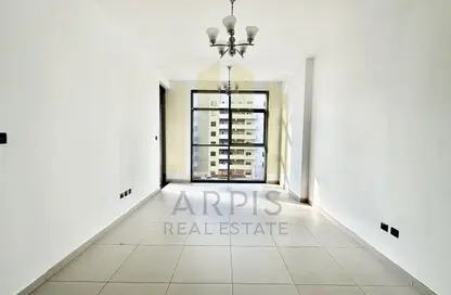 شقة - غرفة نوم - 2 حمامات للايجار في جميرا جاردن سيتي - السطوة - دبي