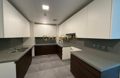 Apartment - 2 Bedrooms - 3 Bathrooms for rent in Canal Residence - Al Reem Island - Abu Dhabi