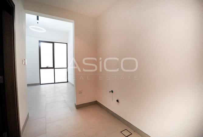 135602304 - Property Main Image