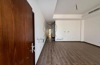 Villa - 5 Bedrooms - 7 Bathrooms for rent in Al Jazzat - Al Riqqa - Sharjah Villa - 5 Bedrooms - 7 Bathrooms for rent in Al Jazzat - Al Riqqa - Sharjah