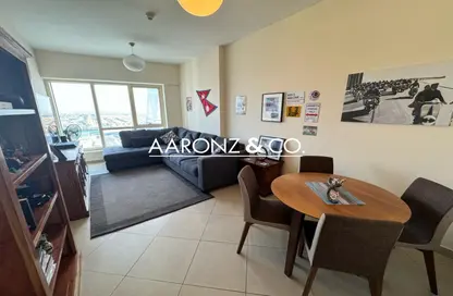 شقة - 2 غرف نوم - 2 حمامات للايجار في برج أيكون 1 - (JLT) مجمع M - أبراج بحيرات الجميرا - دبي