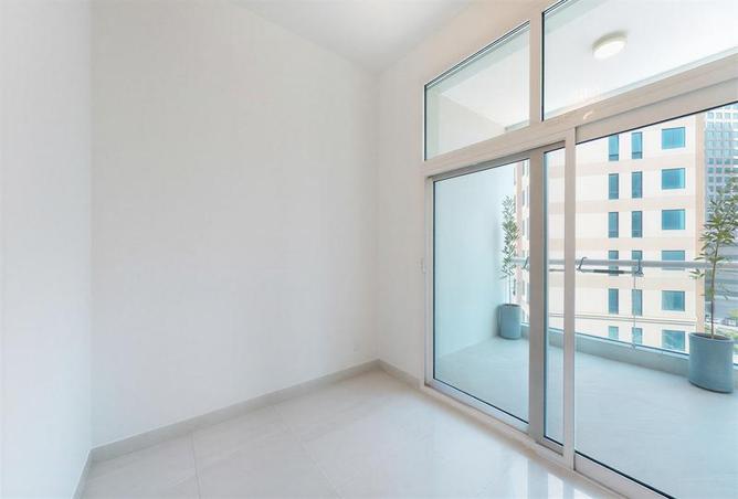 82390077 - Property Image 3