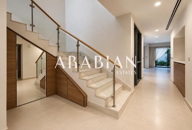 4-bed villa in Sidra Villas II · Upgraded · Private pool — photo 4