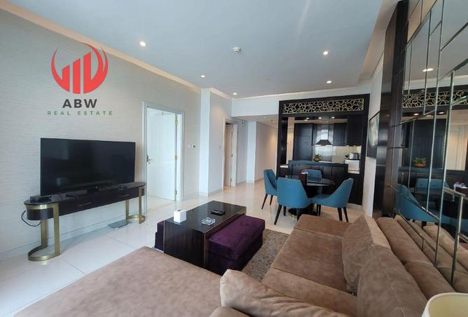 Upper Crest Downtown | Furnished | Balcony View photo 2