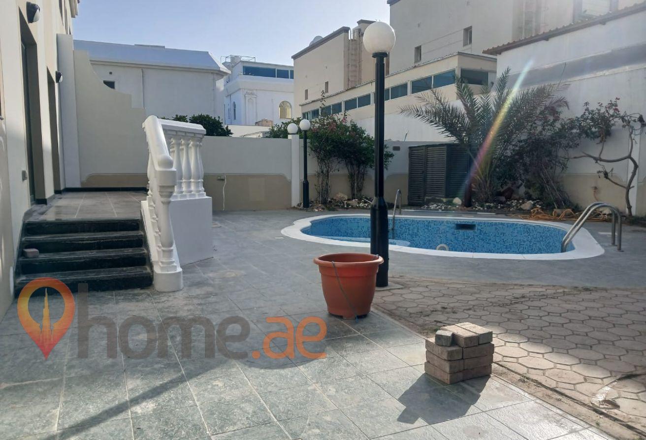 5BR Villa | Perfect Home | Pool & Garden | Vacant photo 6