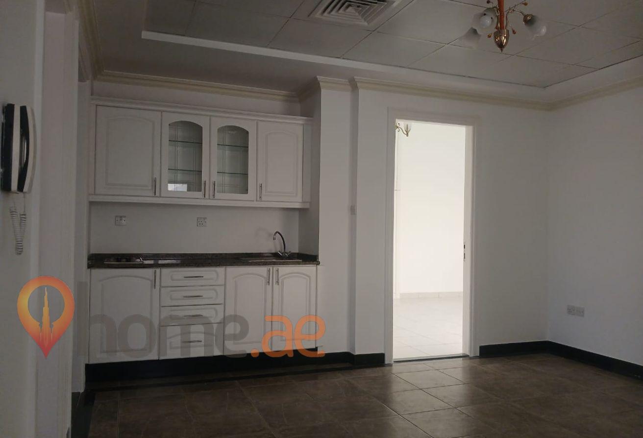 5BR Villa | Perfect Home | Pool & Garden | Vacant photo 8
