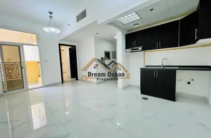 Apartment - 1 Bedroom - 2 Bathrooms for rent in The Pearl - Al Jaddaf - Dubai