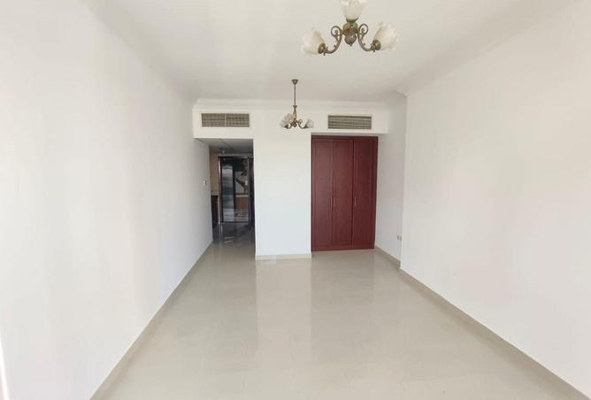 101727743 - Property Image 3