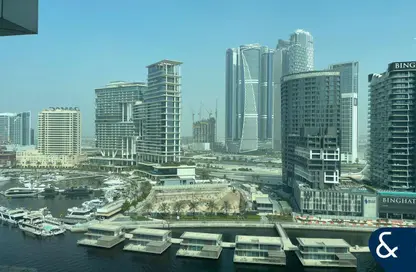 Apartment - Studio - 1 Bathroom for rent in Waters Edge - Business Bay - Dubai