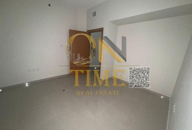 81524254 - Property Image 3