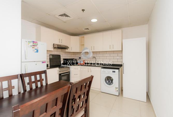 74232823 - Property Image 3