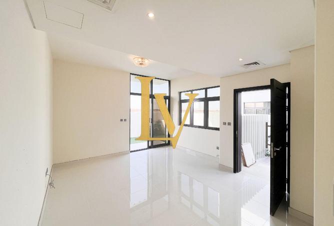 126560611 - Property Image 2